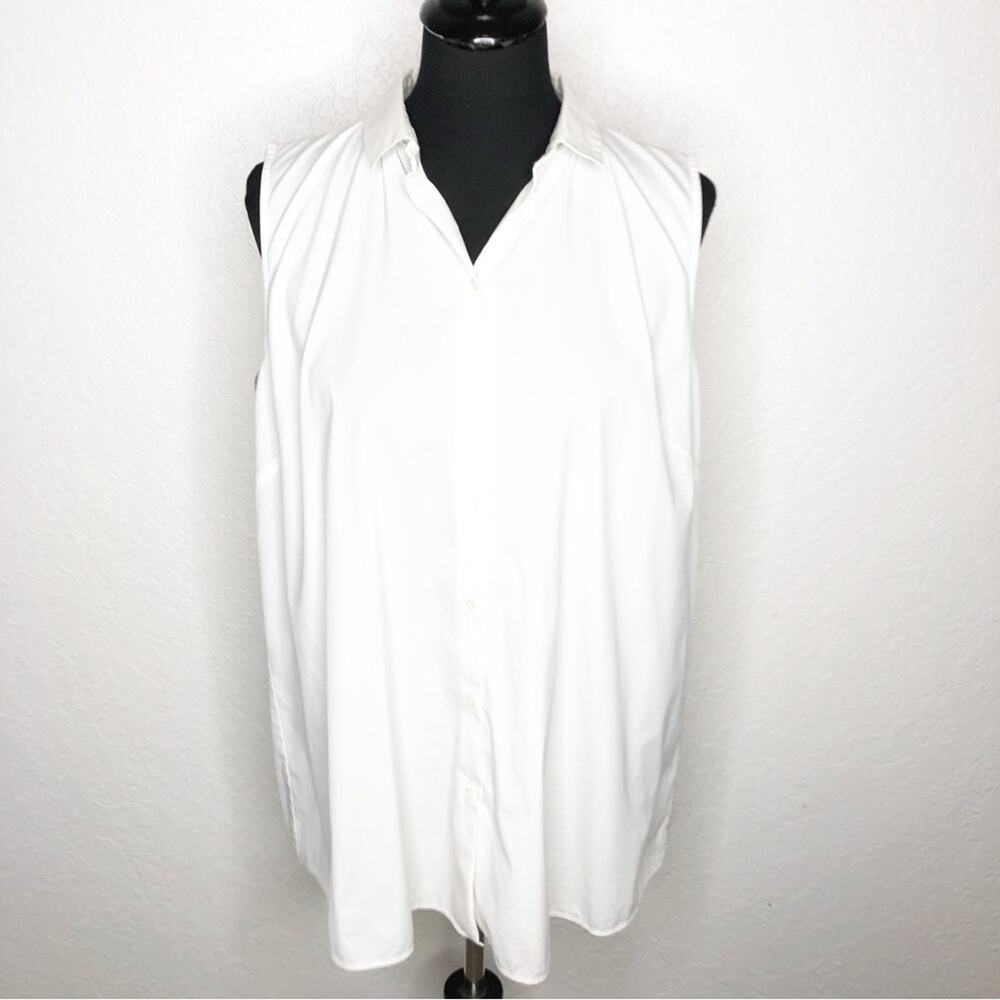 Lafayette 148 white sleeveless button down top size Medium